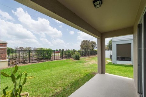 Townhouse in Tampa, Florida 3 bedrooms, 174.66 sq.m. № 2215342 - photo 5