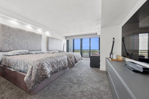 Condo in Boca Raton, Florida, 2 bedrooms № 2261405 - photo 11