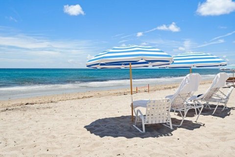 Condo in Boca Raton, Florida, 2 bedrooms № 2261405 - photo 29