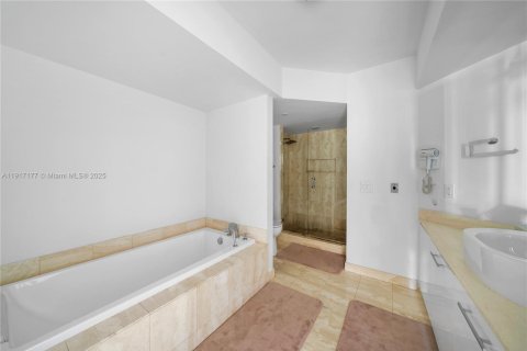 Copropriété à louer à Aventura, Floride: 3 chambres, 141.21 m2 № 1972281 - photo 21