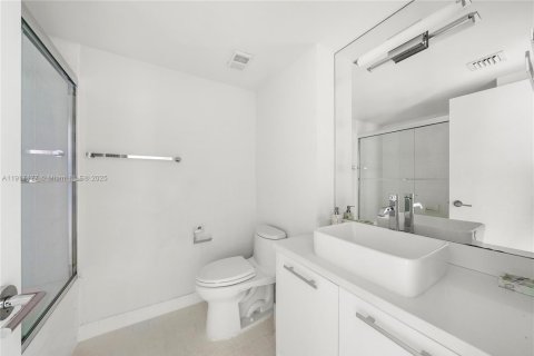 Copropriété à louer à Aventura, Floride: 3 chambres, 141.21 m2 № 1972281 - photo 15