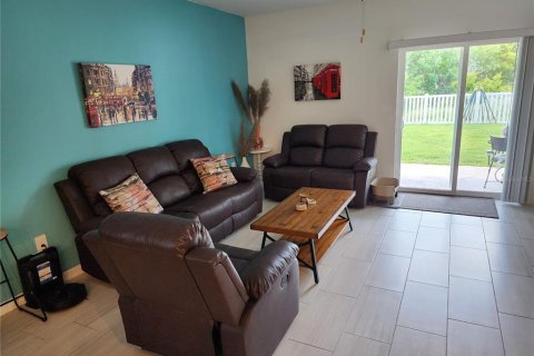 House in Riverview, Florida 5 bedrooms, 224.36 sq.m. № 1657846 - photo 16