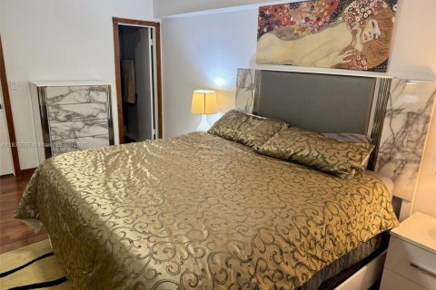 Condominio en alquiler en Sunny Isles Beach, Florida, 2 dormitorios, 90.12 m2 № 1817662 - foto 21