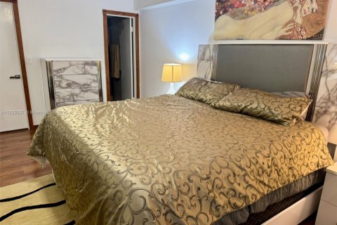 Condominio en alquiler en Sunny Isles Beach, Florida, 2 dormitorios, 90.12 m2 № 1817662 - foto 19