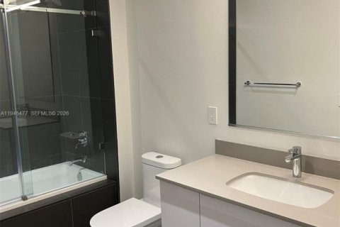 Copropriété à louer à Miami, Floride: 2 chambres, 98.01 m2 № 2061053 - photo 7