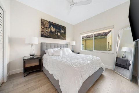 Copropriété à vendre à Sarasota, Floride: 3 chambres, 126.53 m2 № 1881214 - photo 18