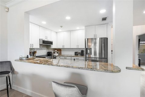 Copropriété à vendre à Sarasota, Floride: 3 chambres, 126.53 m2 № 1881214 - photo 5