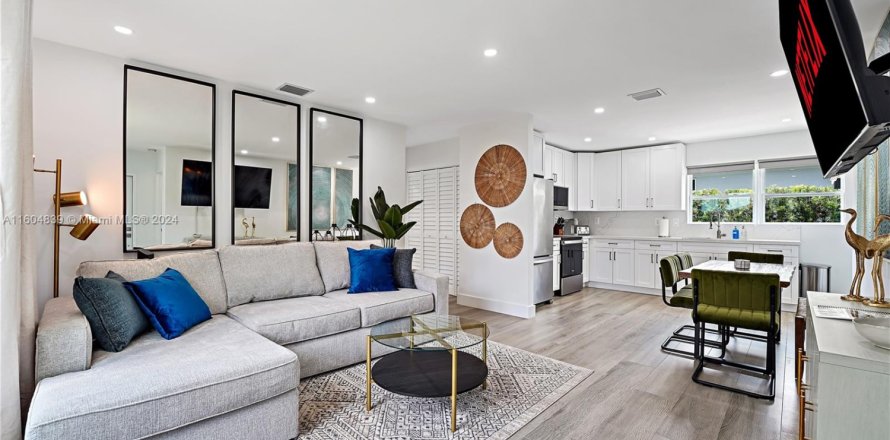 Casa en Miami, Florida 2 dormitorios, 93.83 m2 № 1227520