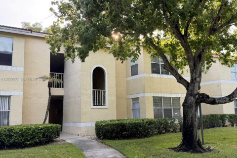Copropriété à louer à Sunrise, Floride: 2 chambres, 98.94 m2 № 2321951 - photo 8