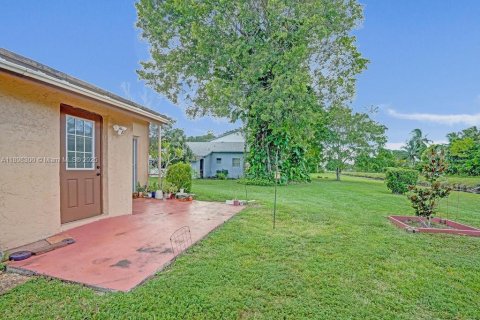 Снять в аренду виллу или дом в Плантация, Флорида 2 спальни, 93.92м2, № 1951758 - фото 30