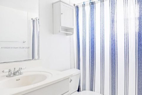 Снять в аренду виллу или дом в Плантация, Флорида 2 спальни, 93.92м2, № 1951758 - фото 12