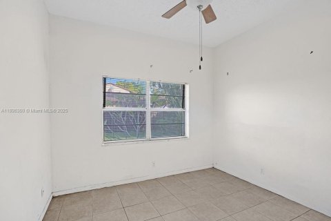 Снять в аренду виллу или дом в Плантация, Флорида 2 спальни, 93.92м2, № 1951758 - фото 17