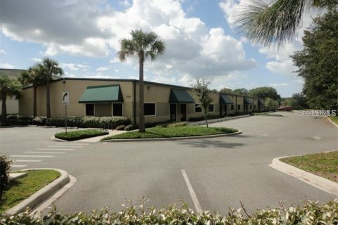 Propiedad comercial en alquiler en Eustis, Florida № 1792068 - foto 2