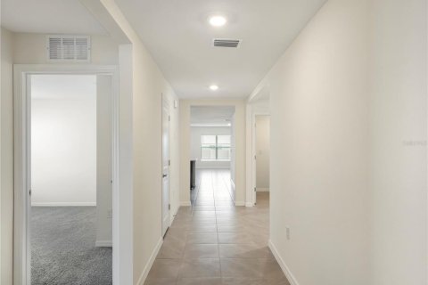 Casa en alquiler en Ocala, Florida, 4 dormitorios, 169.83 m2 № 1851577 - foto 2
