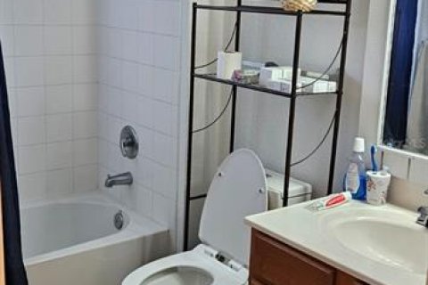 Купить таунхаус в Киссимми, Флорида 7 комнат, 136.57м2, № 1858280 - фото 7