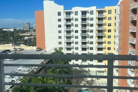 Condominio en alquiler en Aventura, Florida, 2 dormitorios, 99.41 m2 № 1947629 - foto 8
