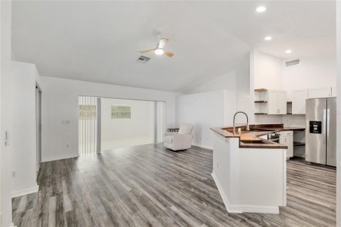 Casa en venta en Dunnellon, Florida, 2 dormitorios, 95.69 m2 № 1613211 - foto 16