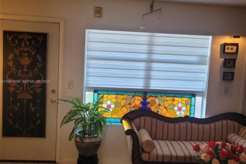 Кондоминиум с 1 спальней в Майами, Флорида № 2024510