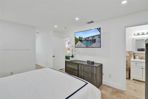 Villa ou maison à vendre à Miami, Floride: 3 chambres, 149.85 m2 № 1976312 - photo 18