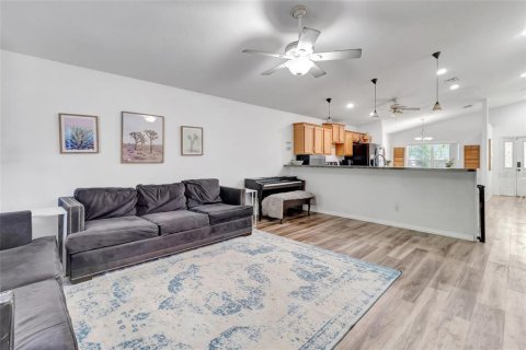 Villa ou maison à vendre à Leesburg, Floride: 3 chambres, 153.85 m2 № 2198324 - photo 18