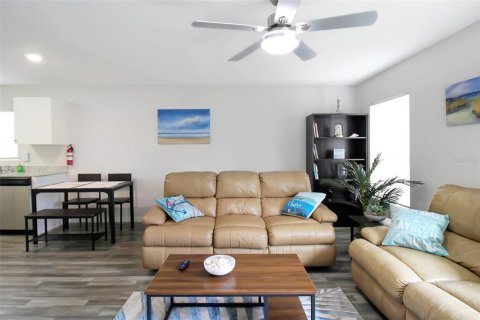 Villa ou maison à louer à Port Charlotte, Floride: 3 chambres, 115.57 m2 № 969159 - photo 26