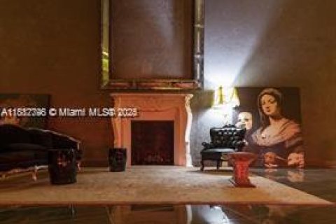 Condo in Miami, Florida, 2 bedrooms  № 2024886 - photo 2