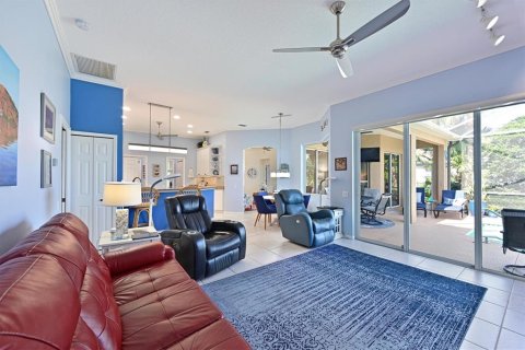 House in Bradenton, Florida 4 bedrooms, 218.41 sq.m. № 1801333 - photo 18