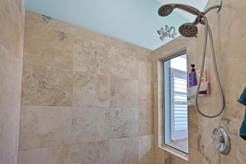 House in Bradenton, Florida 4 bedrooms, 218.41 sq.m. № 1801333 - photo 16