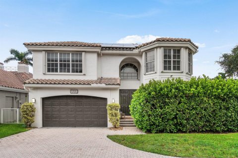 House in Boca Raton, Florida 4 bedrooms, 198.72 sq.m. № 2389847