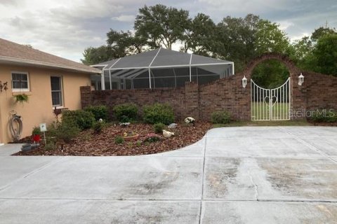 House in Ocala, Florida 3 bedrooms, 237.27 sq.m. № 2424331 - photo 4