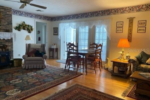 House in Ocala, Florida 3 bedrooms, 237.27 sq.m. № 2424331 - photo 14