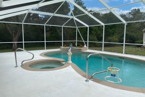 House in Ocala, Florida 3 bedrooms, 237.27 sq.m. № 2424331 - photo 28