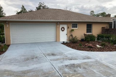 House in Ocala, Florida 3 bedrooms, 237.27 sq.m. № 2424331 - photo 5