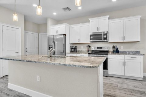 Villa ou maison à vendre à Punta Gorda, Floride: 3 chambres, 176.98 m2 № 2098094 - photo 11