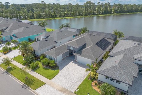 House in New Smyrna Beach, Florida 4 bedrooms, 228.82 sq.m. № 1857805 - photo 15