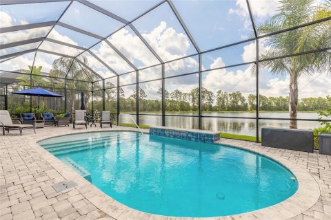 House in New Smyrna Beach, Florida 4 bedrooms, 228.82 sq.m. № 1857805 - photo 12