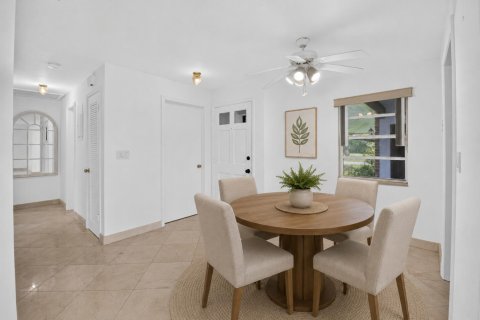 Villa ou maison à louer à Boca Raton, Floride: 2 chambres, 102.94 m2 № 2085640 - photo 7