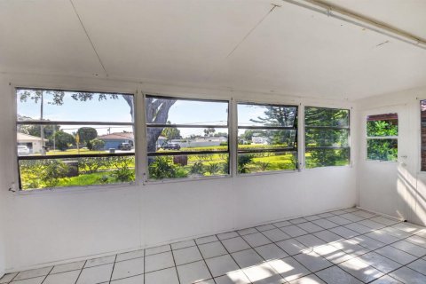 Villa ou maison à louer à Boca Raton, Floride: 2 chambres, 102.94 m2 № 2085640 - photo 20