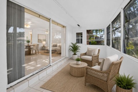 Villa ou maison à louer à Boca Raton, Floride: 2 chambres, 102.94 m2 № 2085640 - photo 23