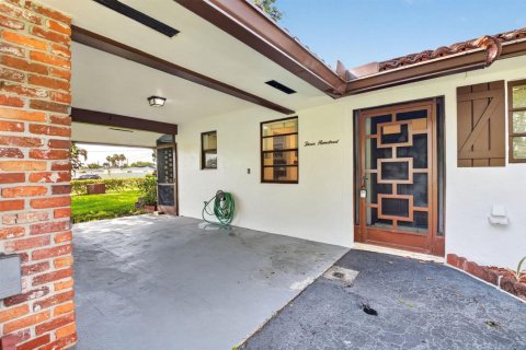 Villa ou maison à louer à Boca Raton, Floride: 2 chambres, 102.94 m2 № 2085640 - photo 26