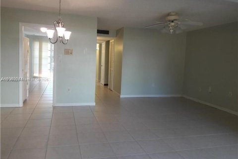 Condominio en venta en Hollywood, Florida, 4 dormitorios, 175.49 m2 № 1766328 - foto 8