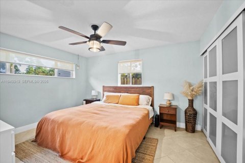 House in Fort Lauderdale, Florida 3 bedrooms, 131.92 sq.m. № 1999564 - photo 19