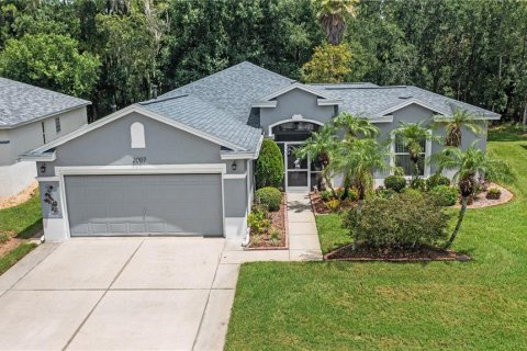House in Lakeland, Florida 3 bedrooms, 171.5 sq.m. № 2291645