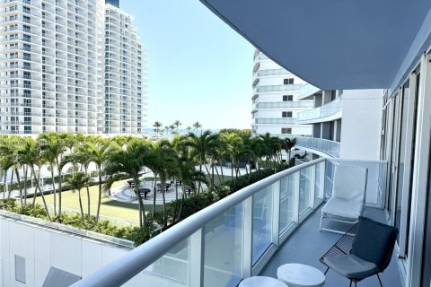 Condominio en venta en Fort Lauderdale, Florida, 2 dormitorios, 109.25 m2 № 1935660 - foto 9