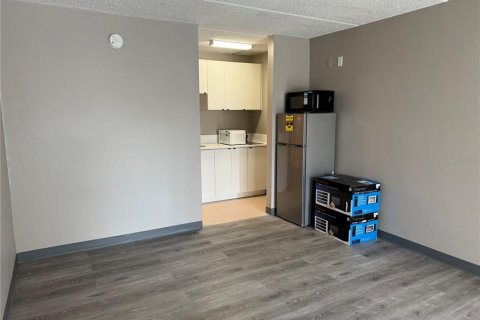 Appartement à louer à Kissimmee, Floride: 32.52 m2 № 2123359 - photo 8