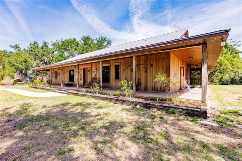 House in Arcadia, Florida 5 bedrooms, 254.83 sq.m. № 2427212 - photo 6