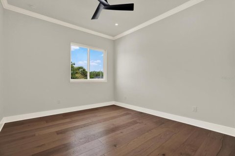 Casa en venta en Tampa, Florida, 4 dormitorios, 299.42 m2 № 1761515 - foto 29