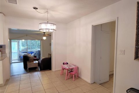 House in DeLand, Florida 4 bedrooms, 148.46 sq.m. № 1829315 - photo 5