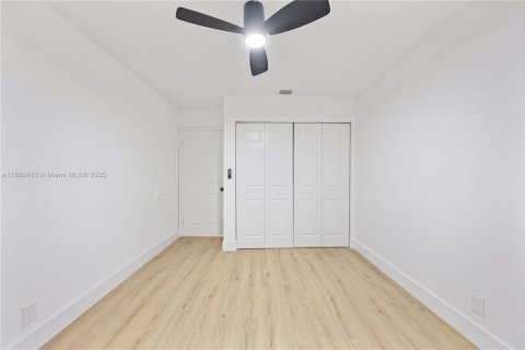 House in Delray Beach, Florida 4 bedrooms, 134.52 sq.m. № 1888154 - photo 20