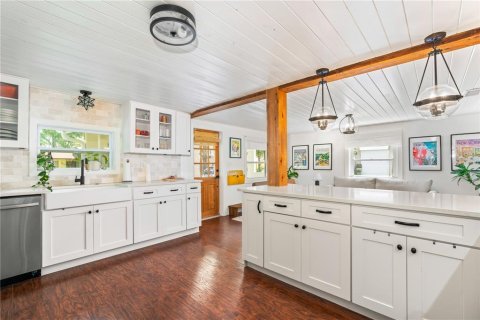 Villa ou maison à vendre à Tampa, Floride: 2 chambres, 148.64 m2 № 1904794 - photo 9